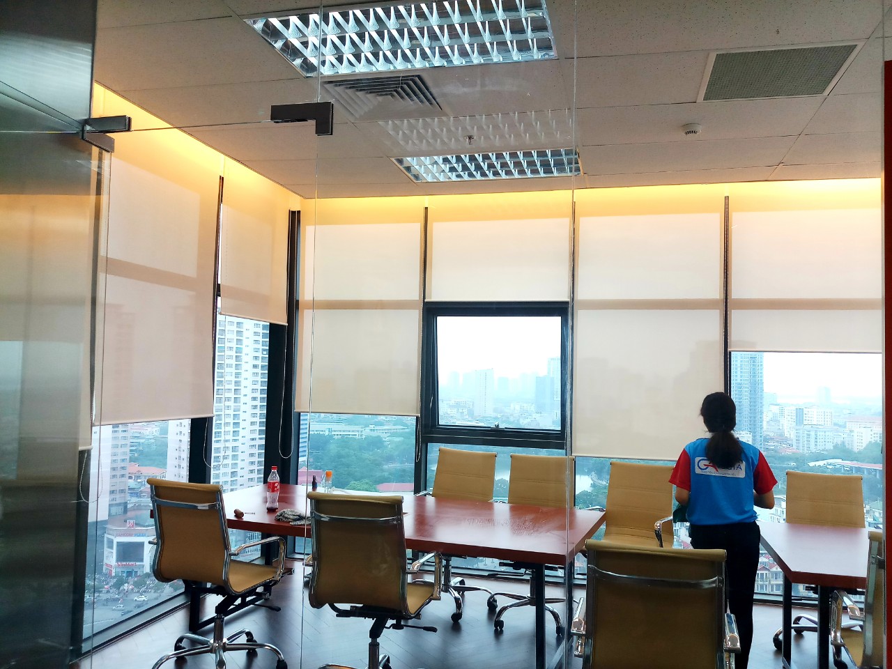 Rèm cuốn lưới